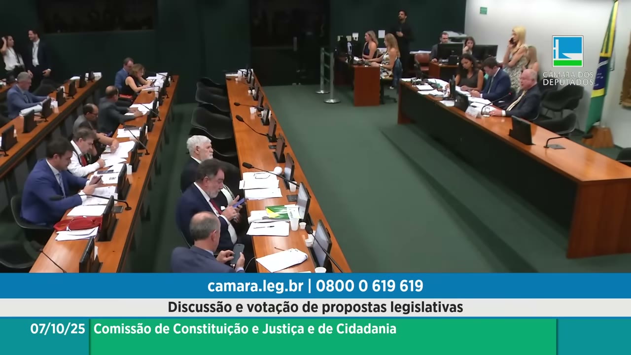 Vídeo do evento em 1:11:35