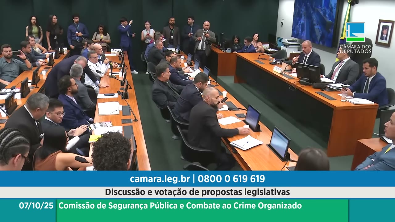 Vídeo do evento em 1:01:42