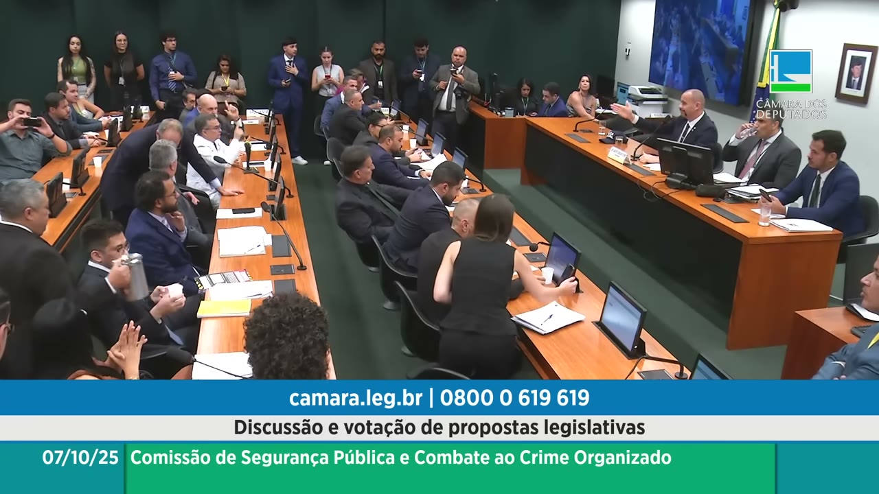 Vídeo do evento em 1:01:48