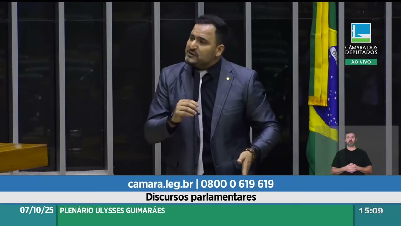 Vídeo do evento em 1:14:27