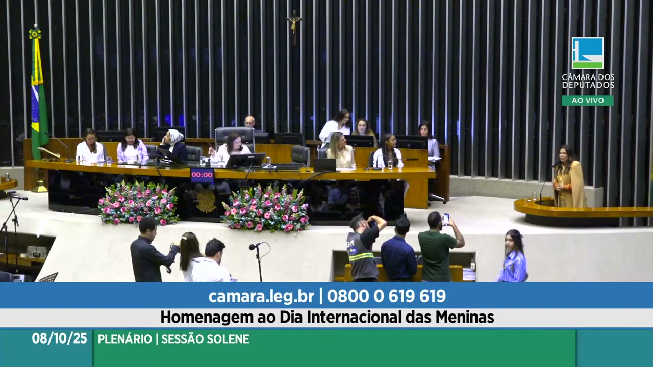 Vídeo do evento em 1:40:05