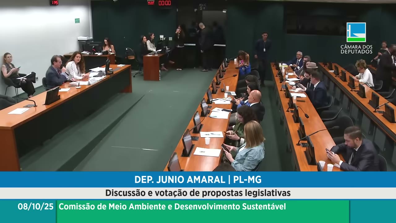 Vídeo do evento em 1:03:31