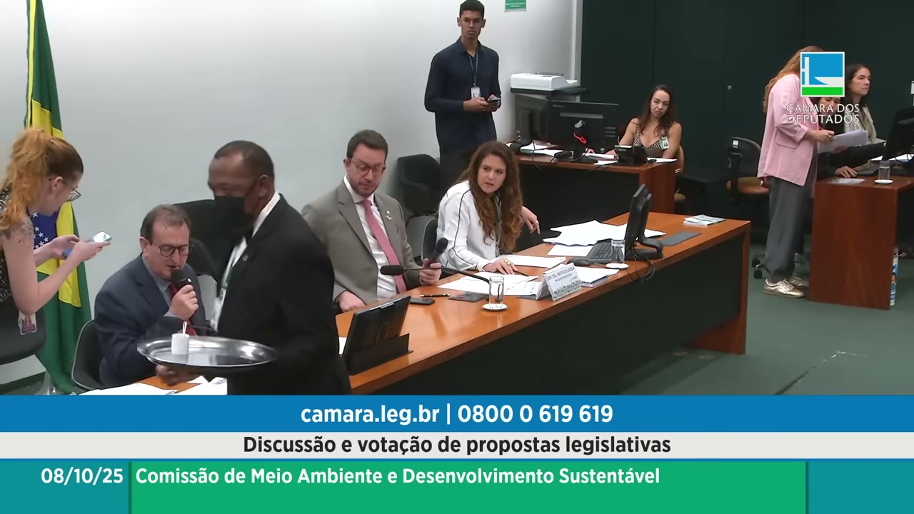 Vídeo do evento em 1:07:17