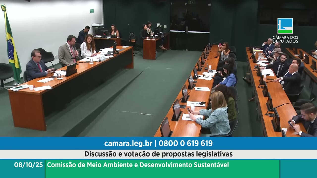 Vídeo do evento em 1:14:49