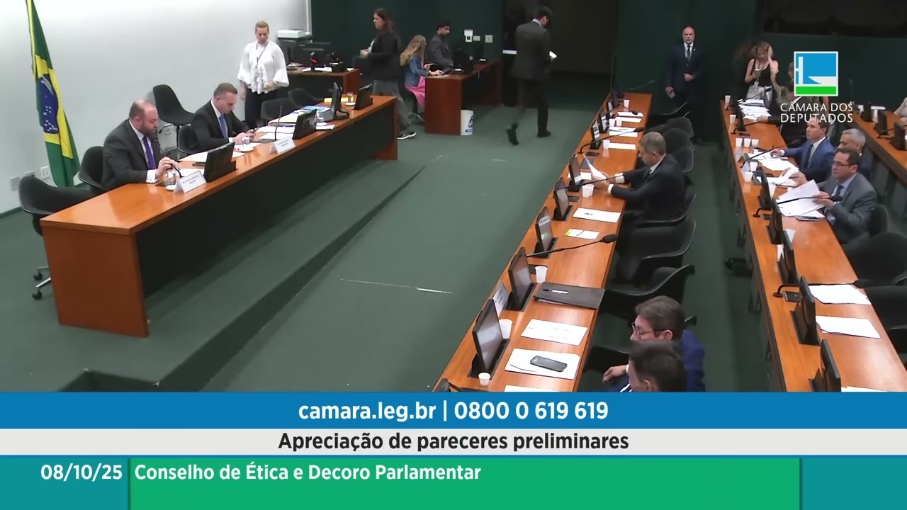 Vídeo do evento em 2:03:47