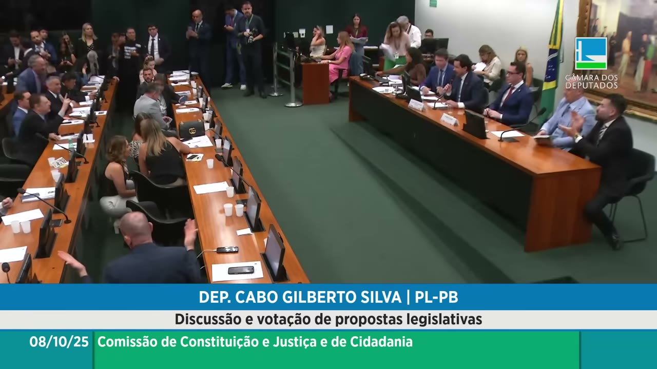 Vídeo do evento em 1:00:19