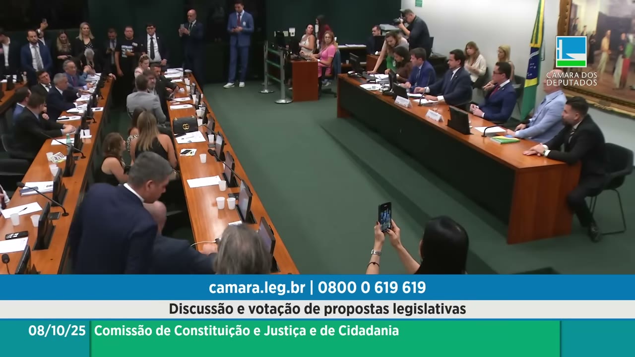 Vídeo do evento em 1:01:11