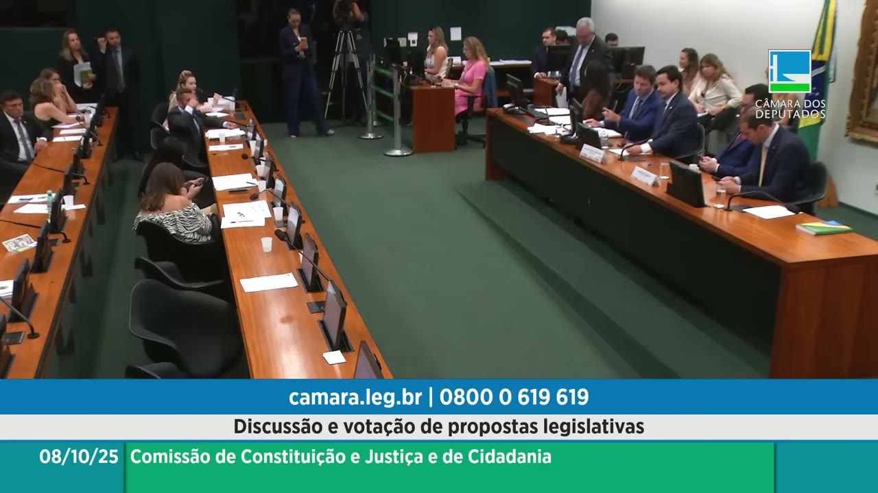 Vídeo do evento em 1:32:19