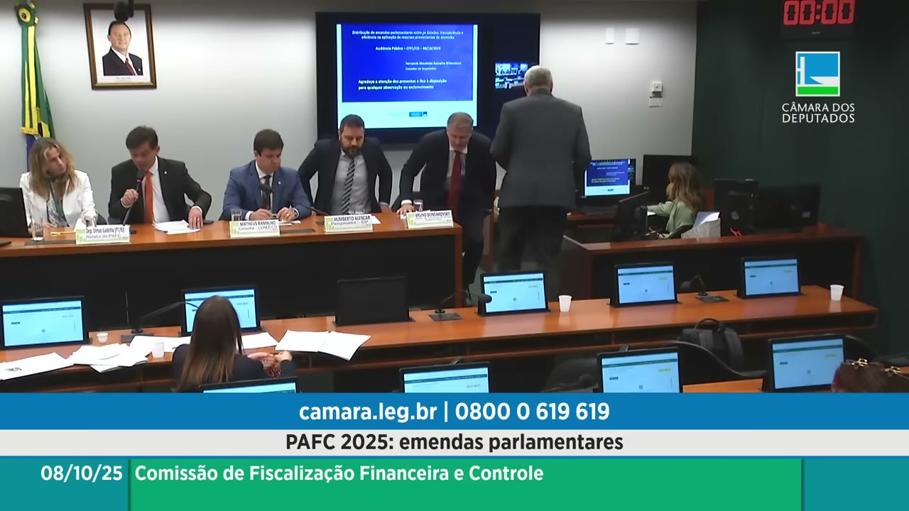Vídeo do evento em 1:32:10