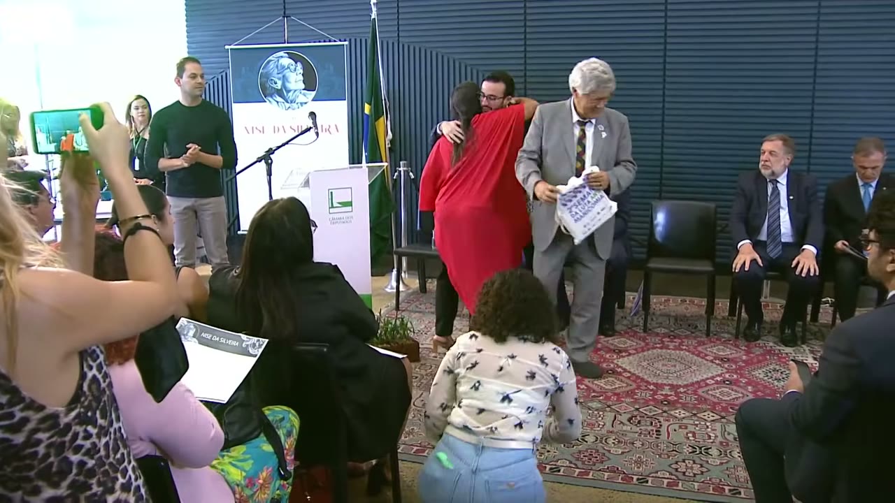 Vídeo do evento em 20:39