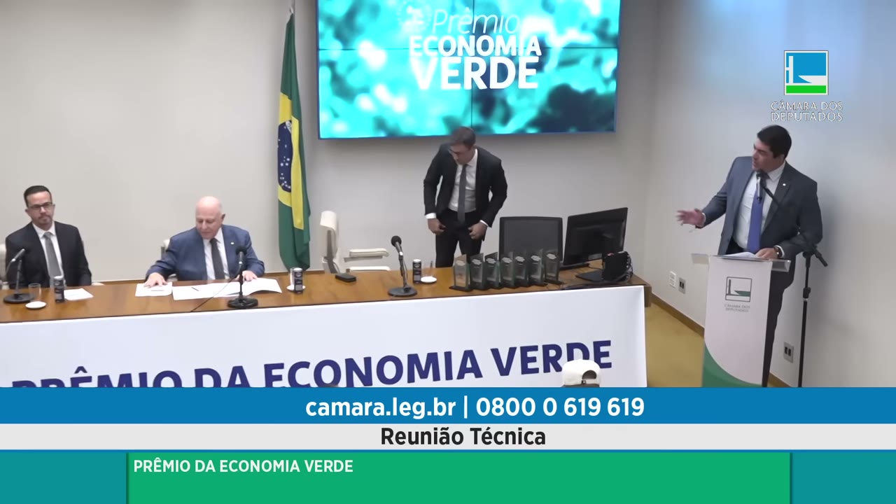 Vídeo do evento em 8:28
