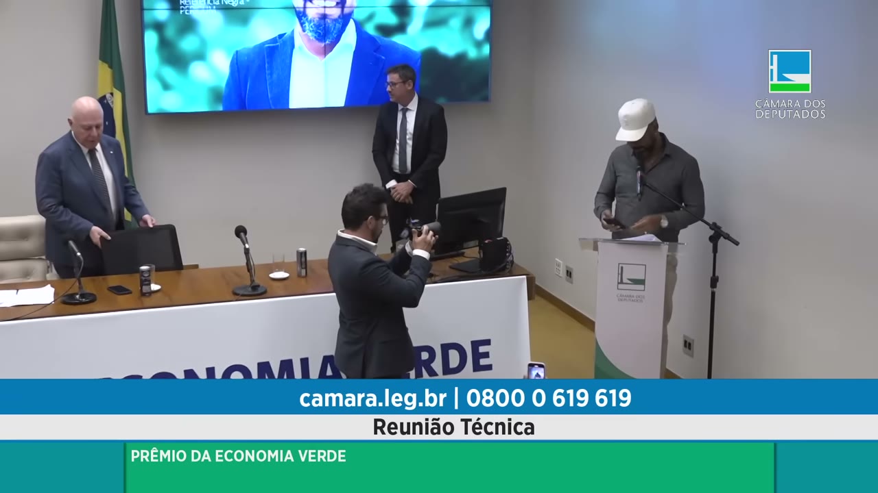 Vídeo do evento em 1:01:48