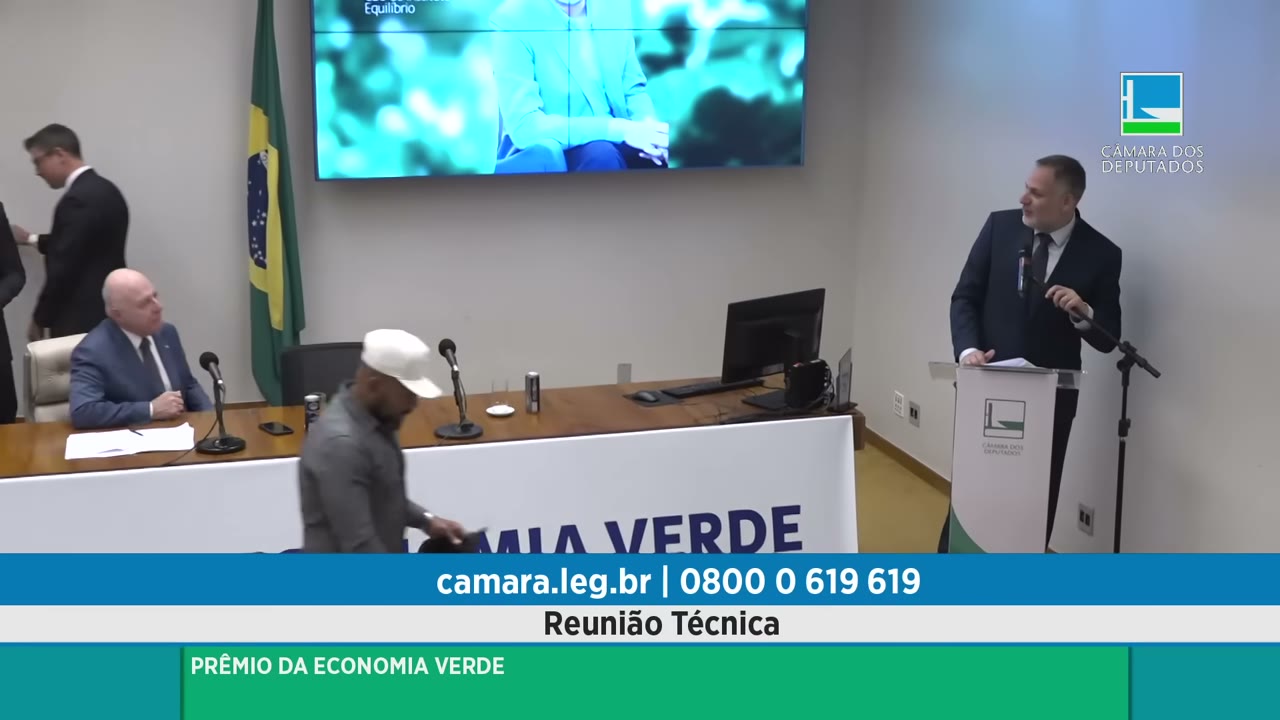 Vídeo do evento em 1:09:07