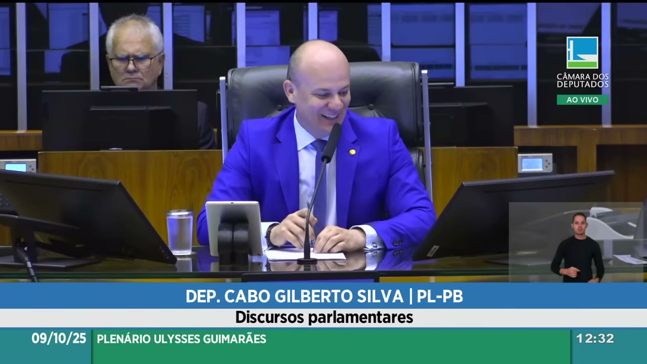 Vídeo do evento em 1:06:34