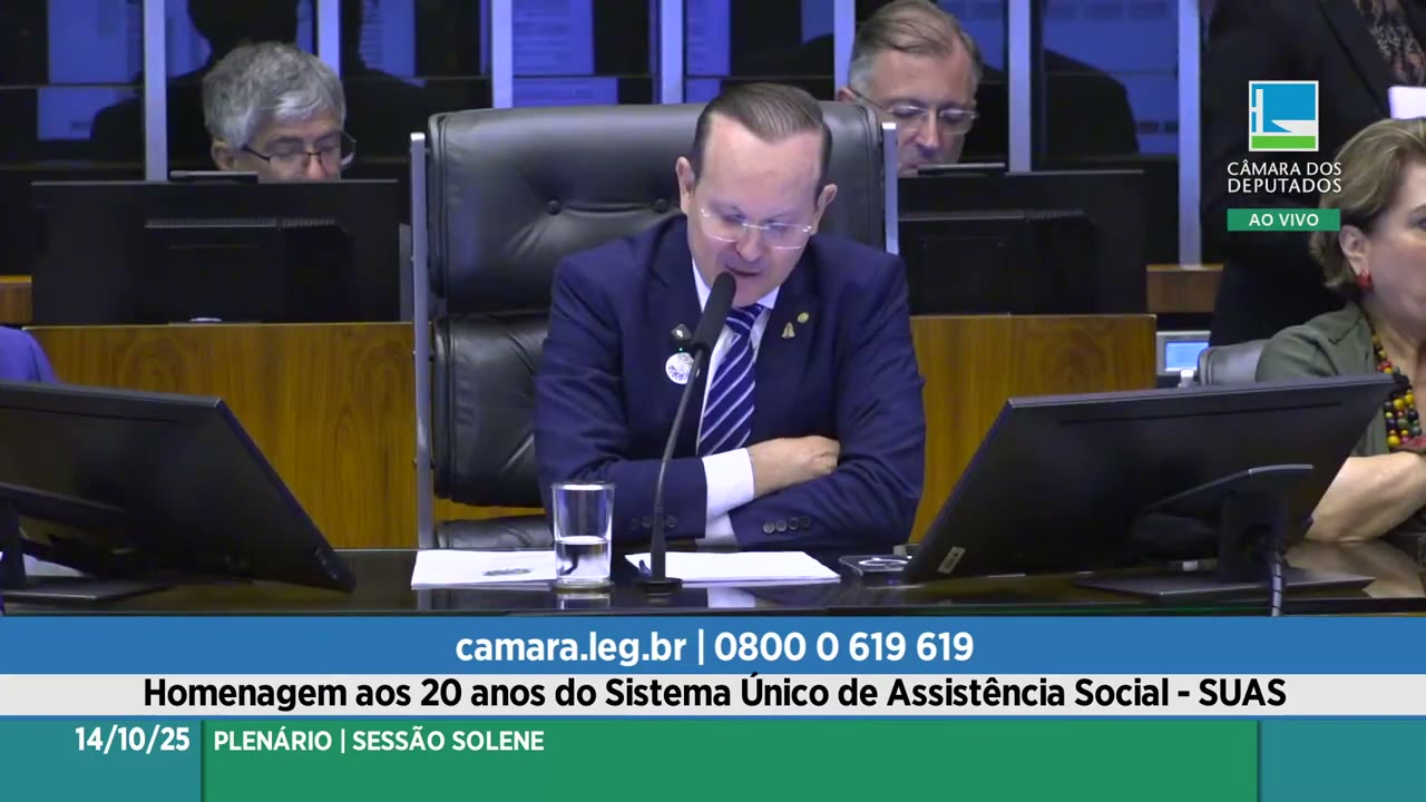 Vídeo do evento em 41:30