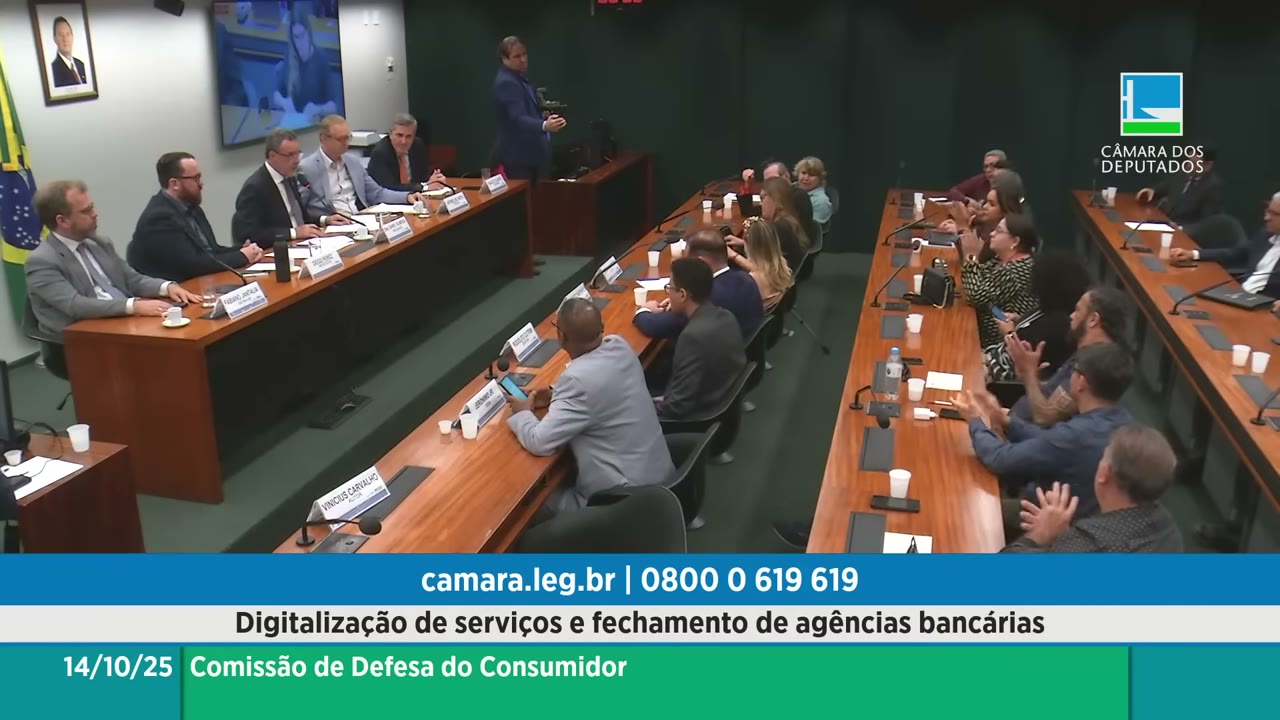 Vídeo do evento em 2:05:15