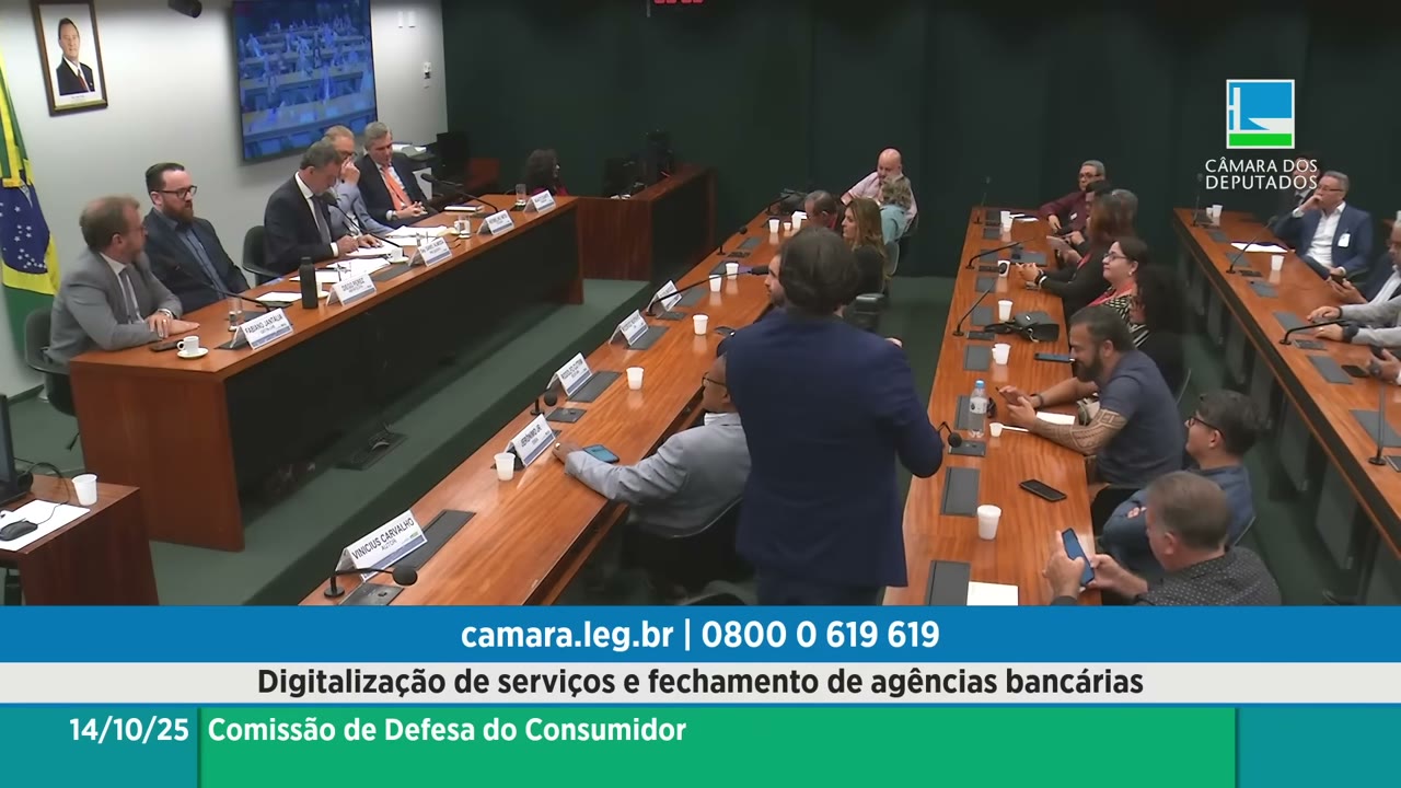 Vídeo do evento em 2:21:03