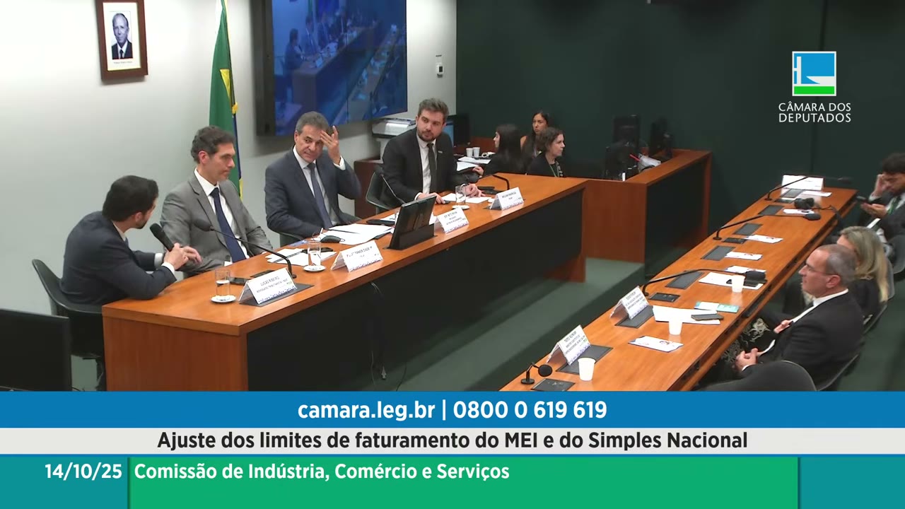Vídeo do evento em 1:13:41