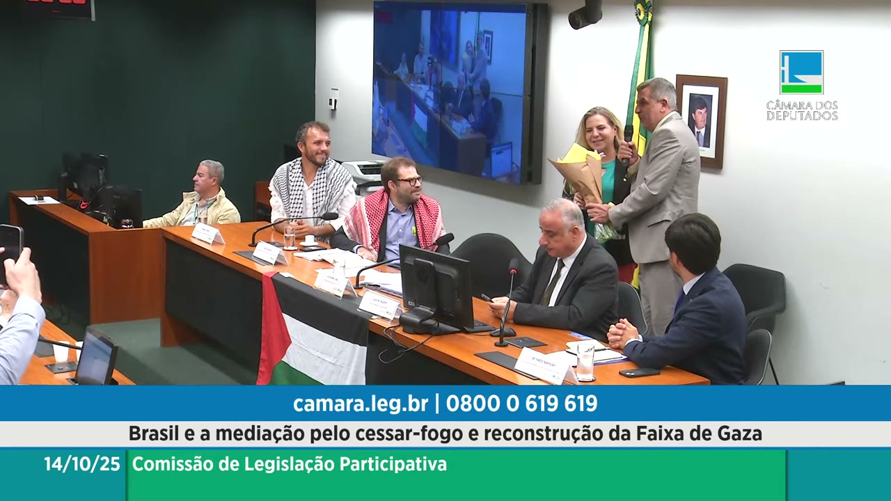 Vídeo do evento em 1:10:17