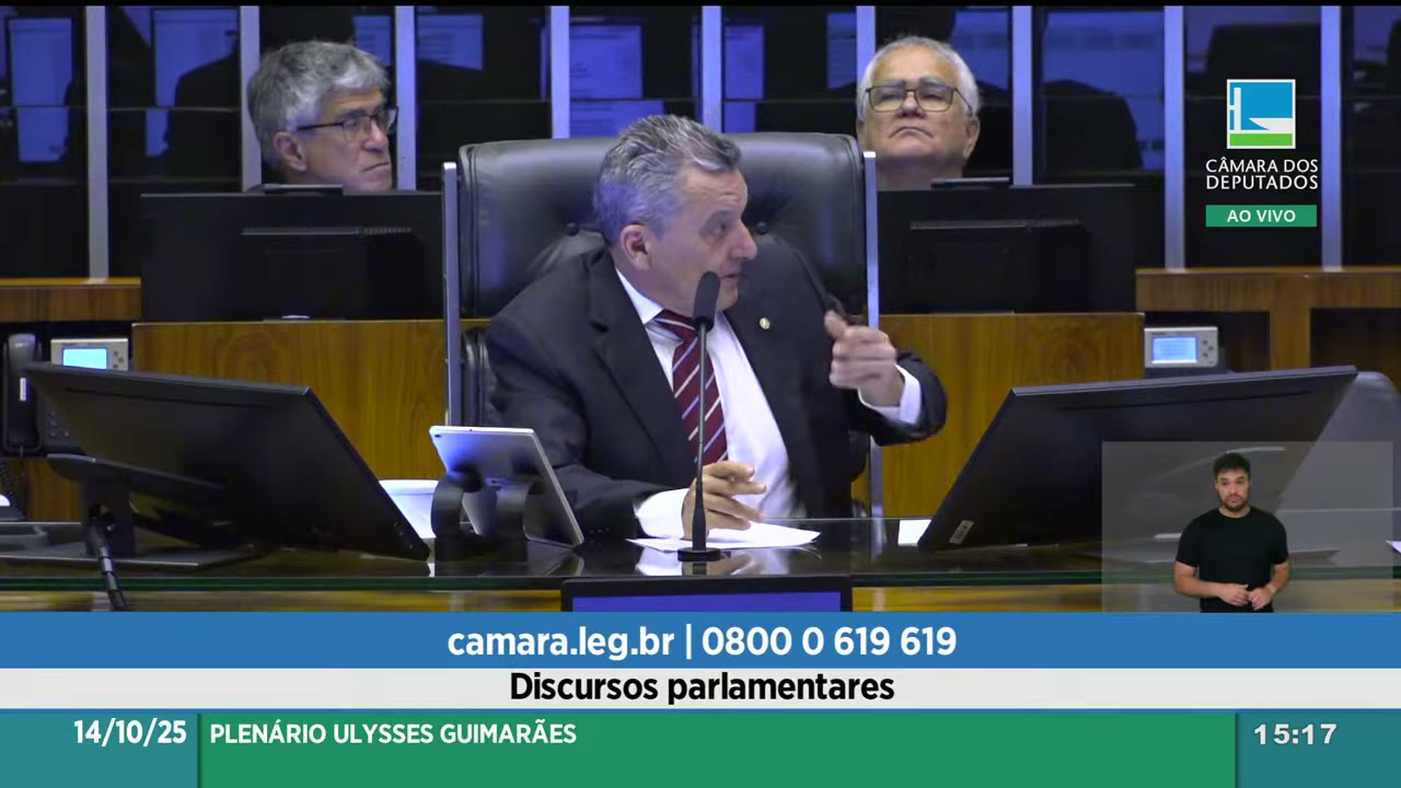Vídeo do evento em 1:13:55