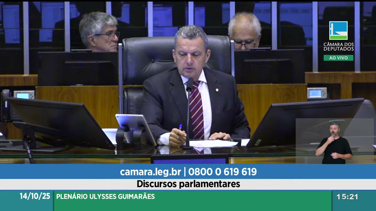 Vídeo do evento em 1:17:44