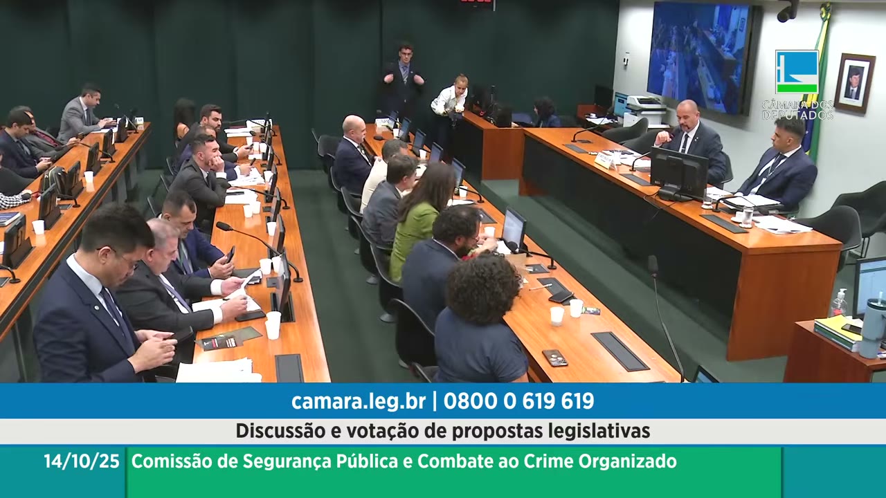 Vídeo do evento em 1:18:46