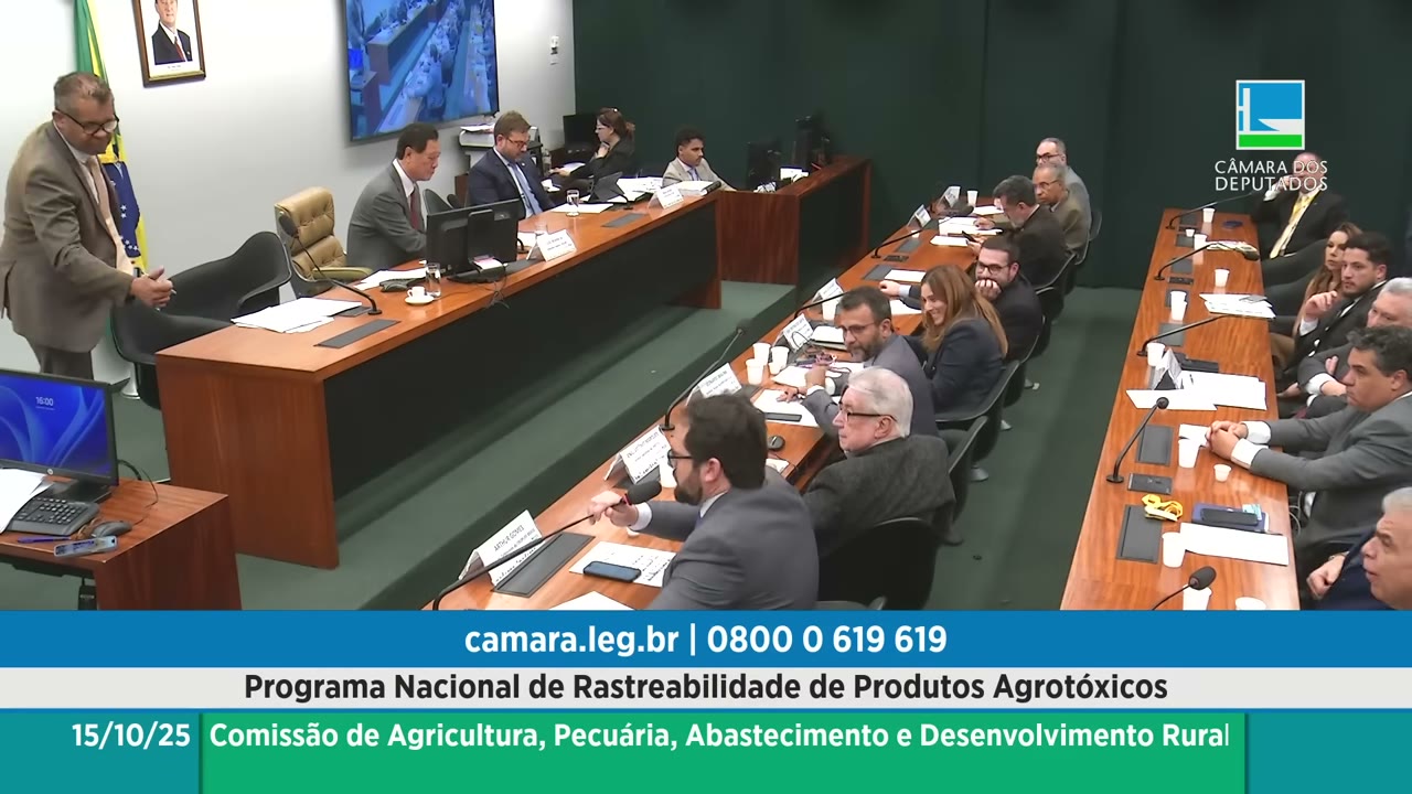 Vídeo do evento em 1:23:57