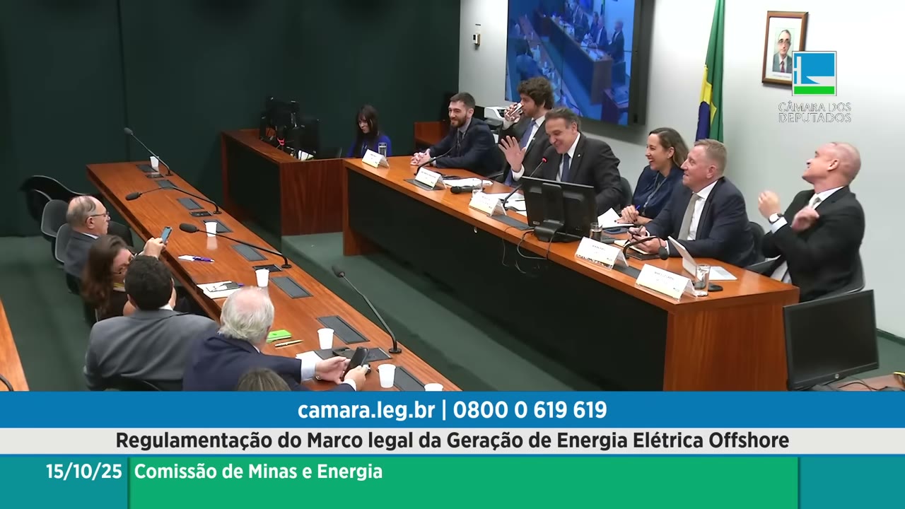 Vídeo do evento em 1:07:32