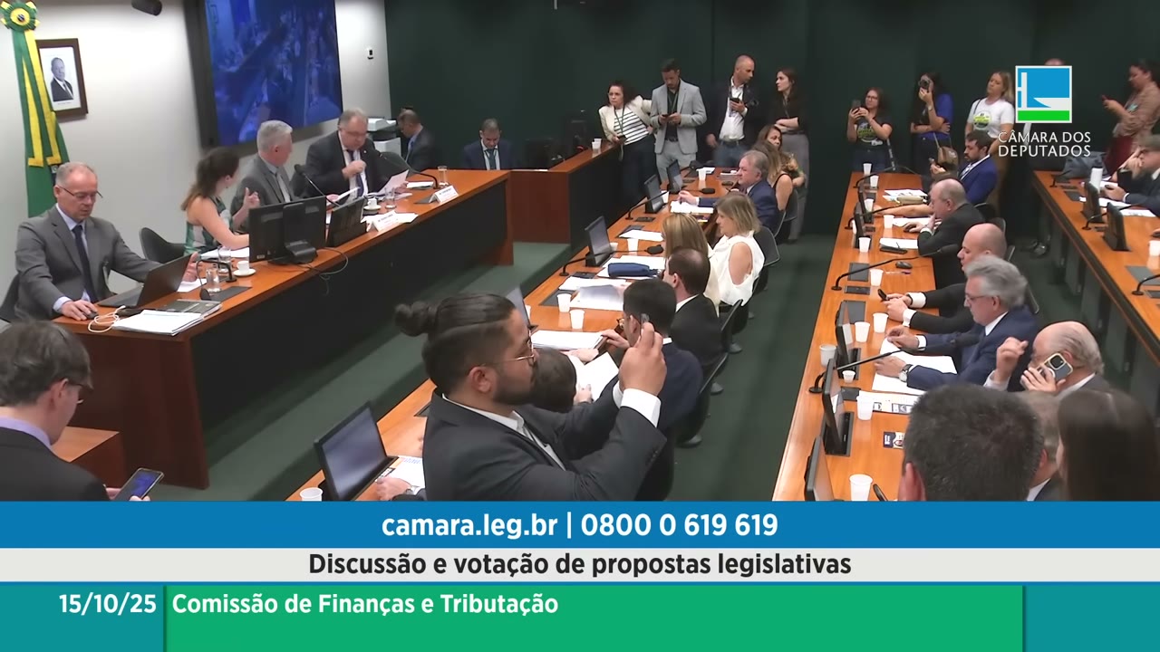 Vídeo do evento em 1:00:50