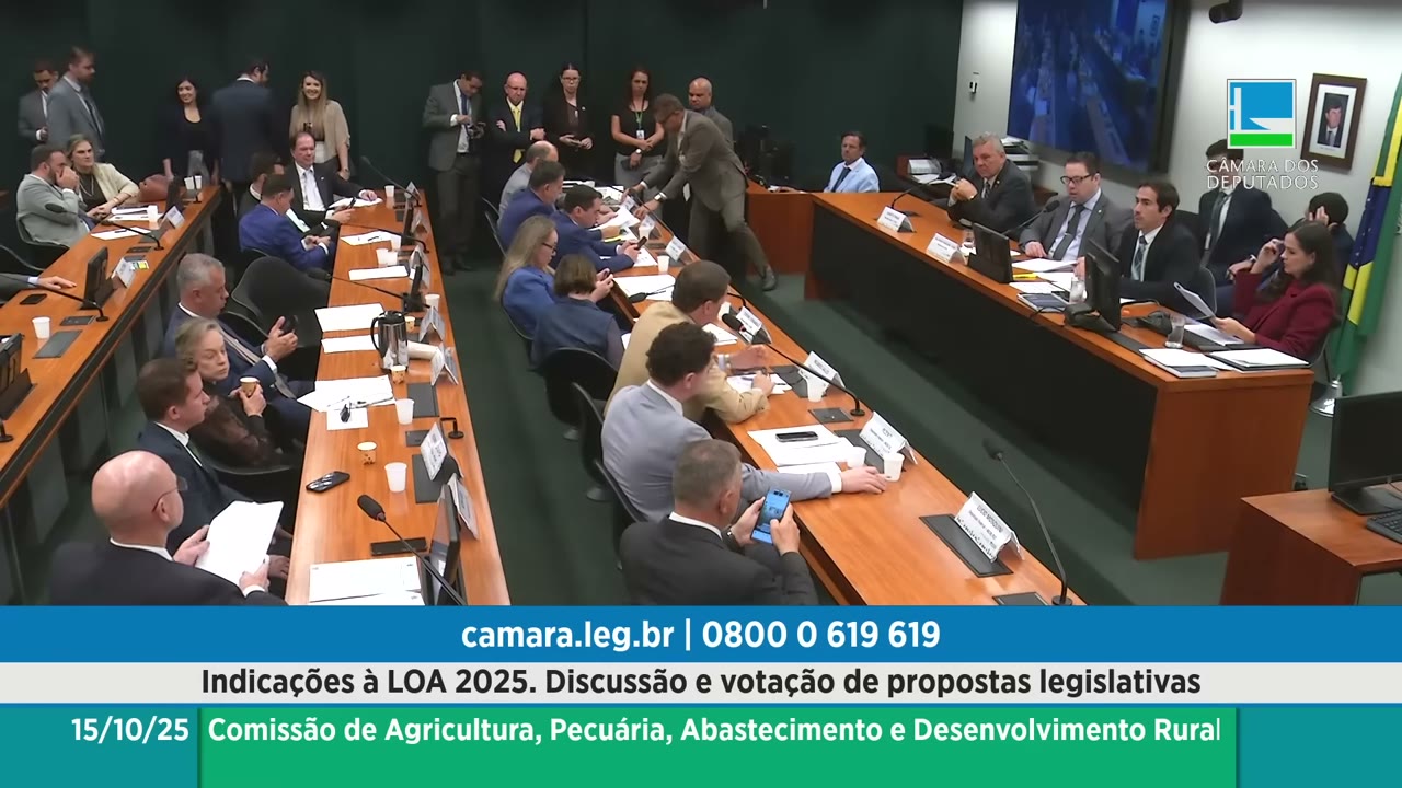 Vídeo do evento em 1:19:44