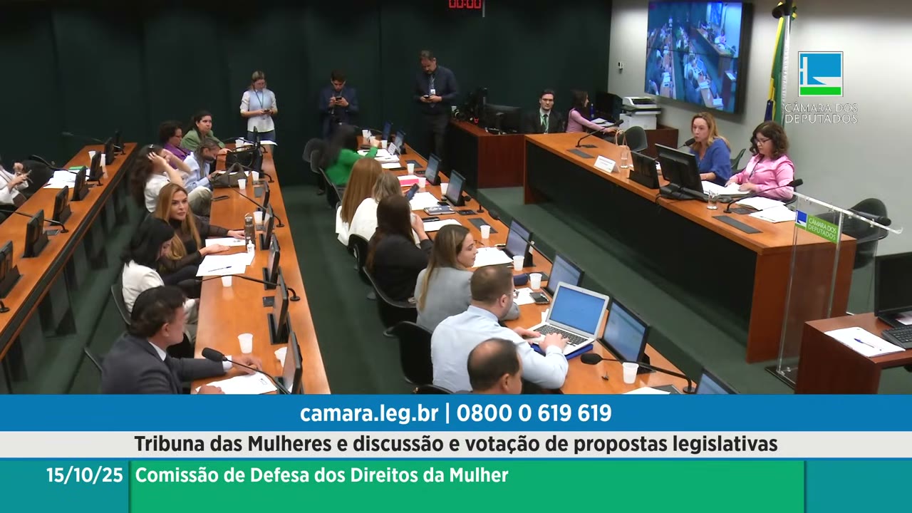 Vídeo do evento em 1:04:18