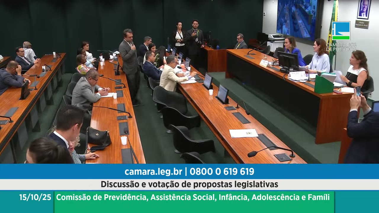 Vídeo do evento em 1:15:30