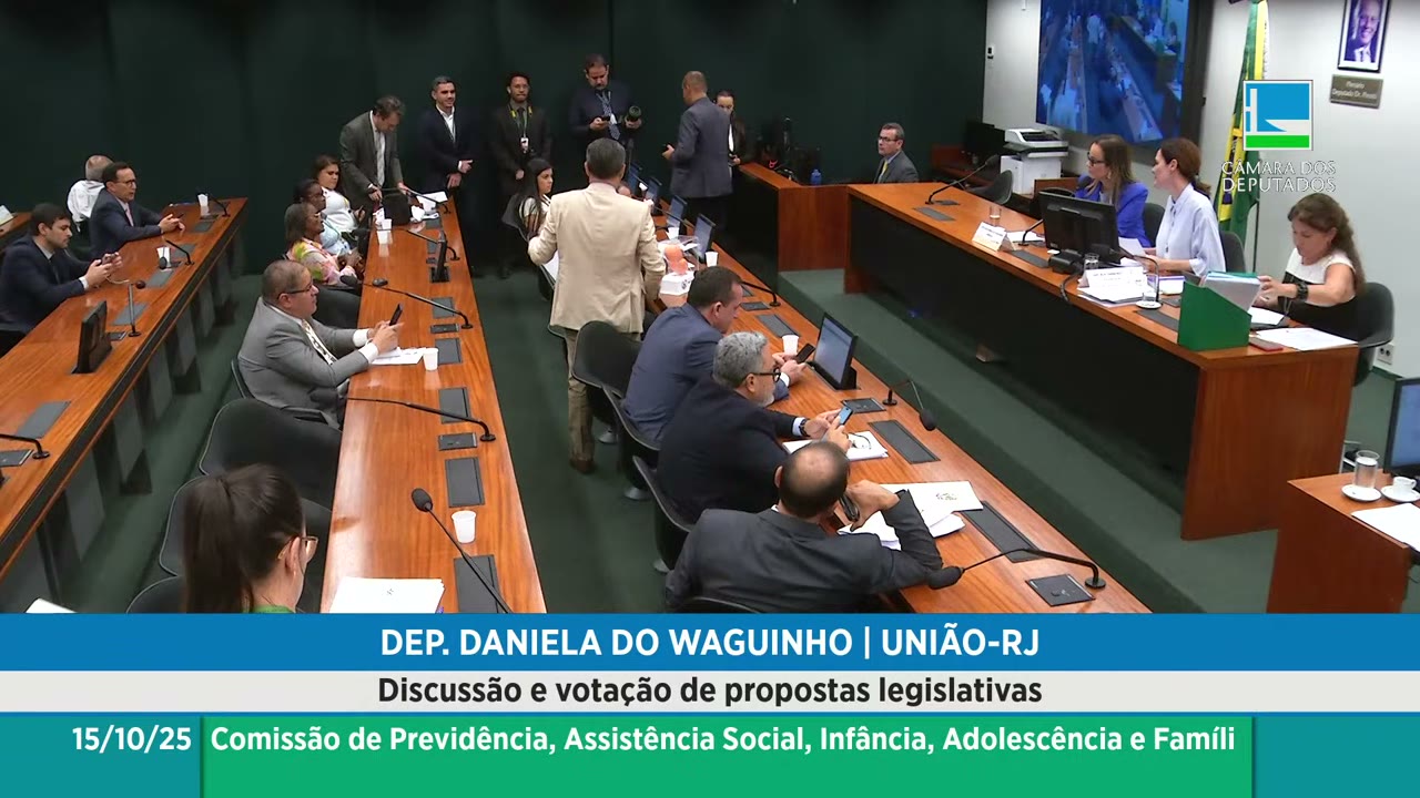 Vídeo do evento em 1:21:44