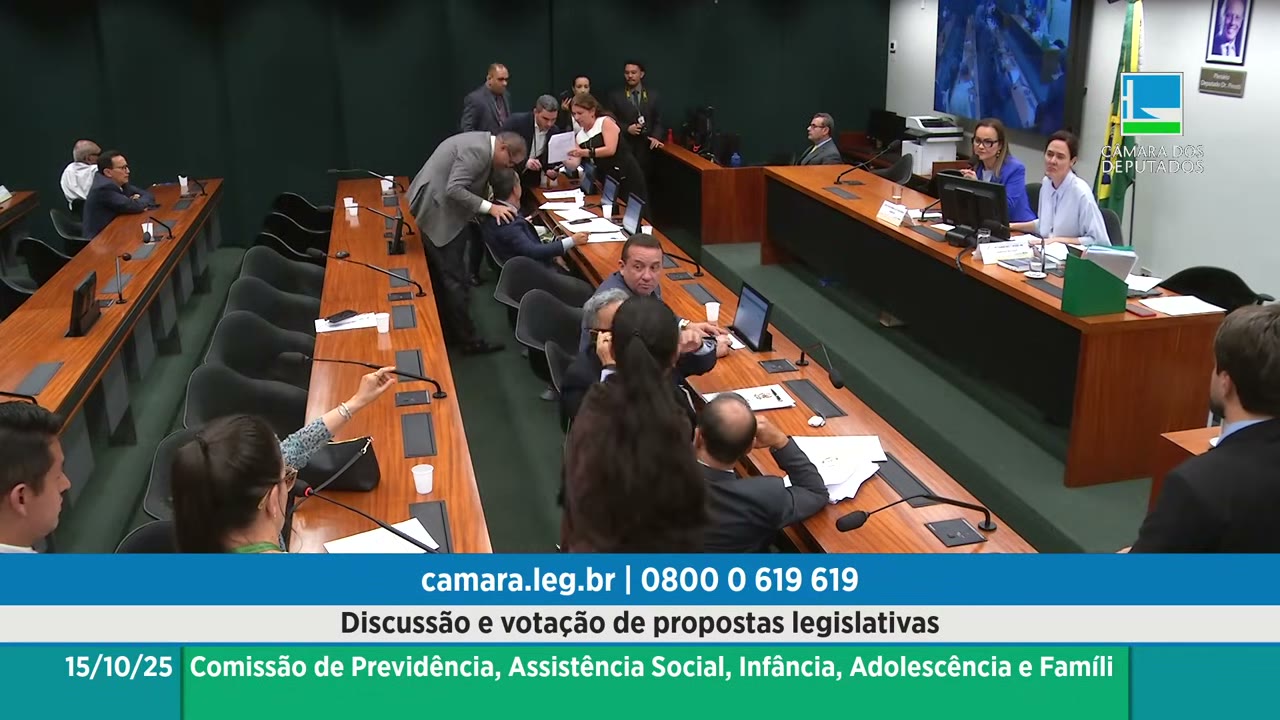 Vídeo do evento em 1:28:03