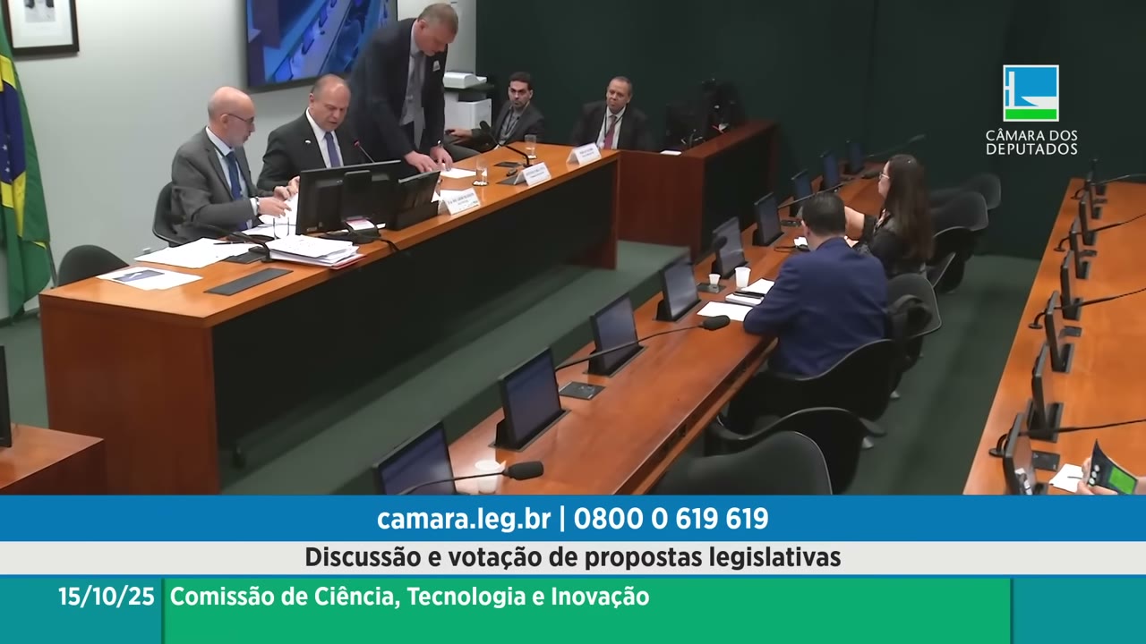 Vídeo do evento em 1:17:55