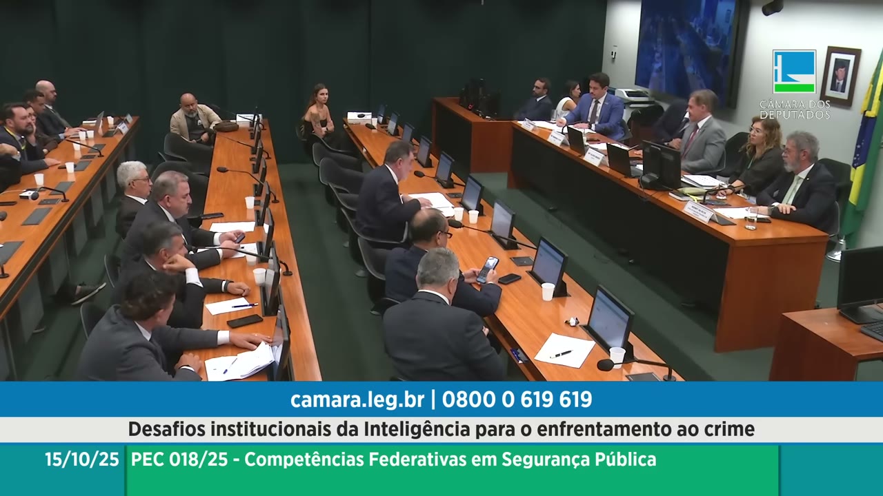 Vídeo do evento em 1:14:24