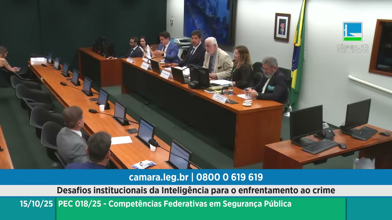 Vídeo do evento em 2:14:17
