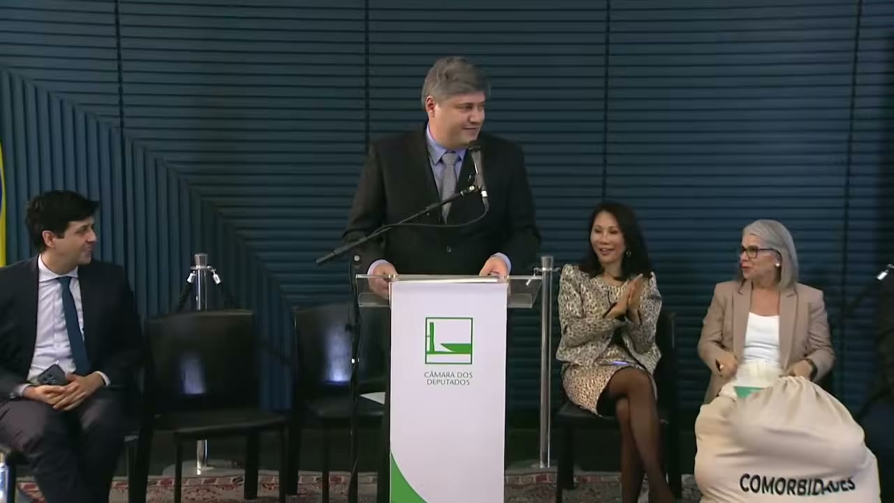 Vídeo do evento em 1:41:25