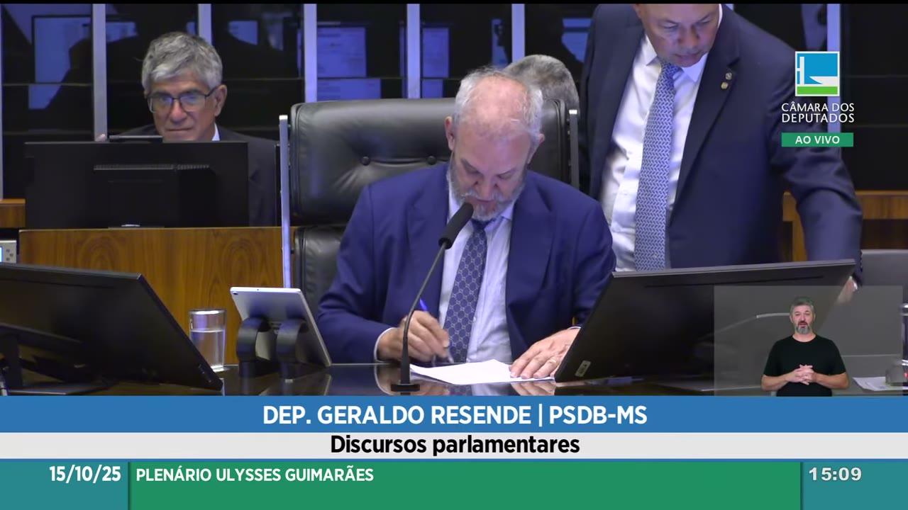 Vídeo do evento em 1:07:47