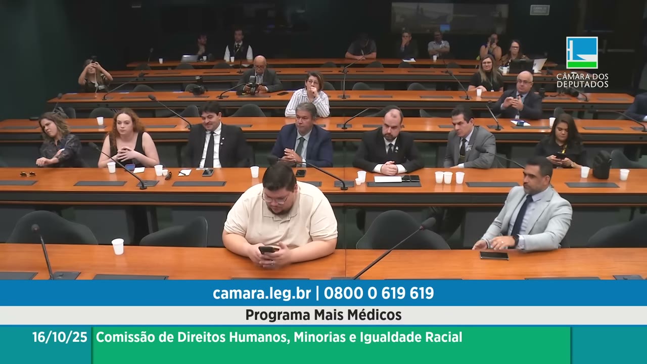 Vídeo do evento em 1:36:01