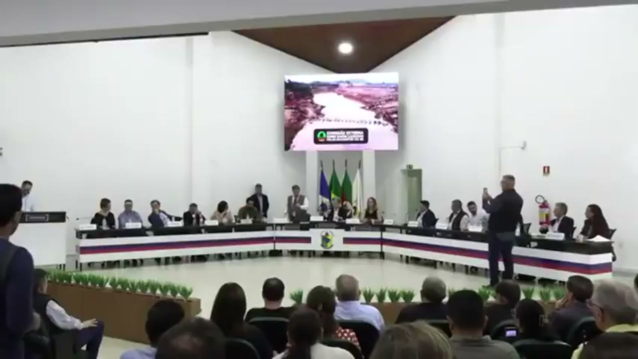Vídeo do evento em 11:45