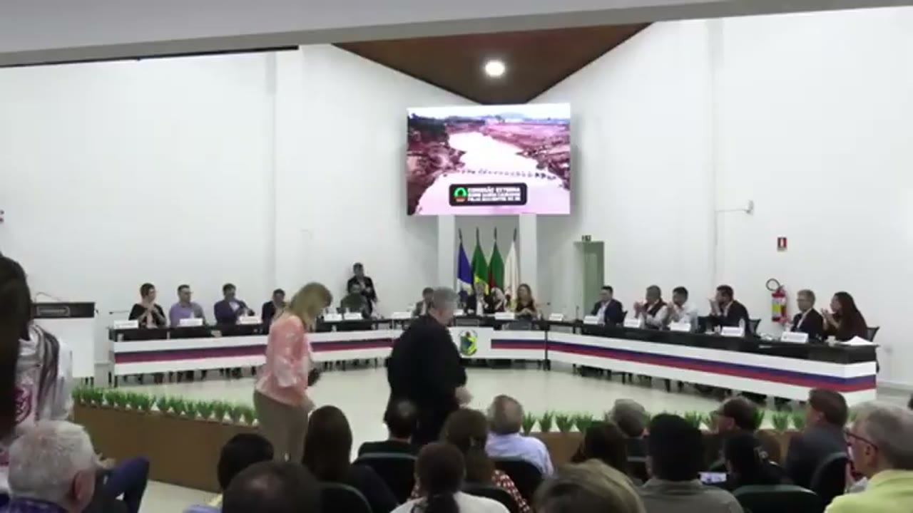 Vídeo do evento em 28:36
