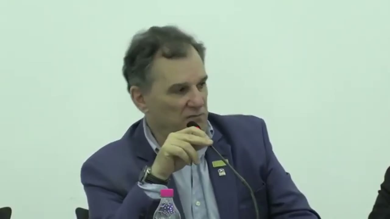 Vídeo do evento em 1:40:14