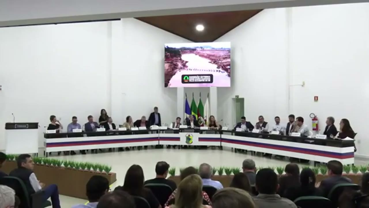Vídeo do evento em 2:07:25