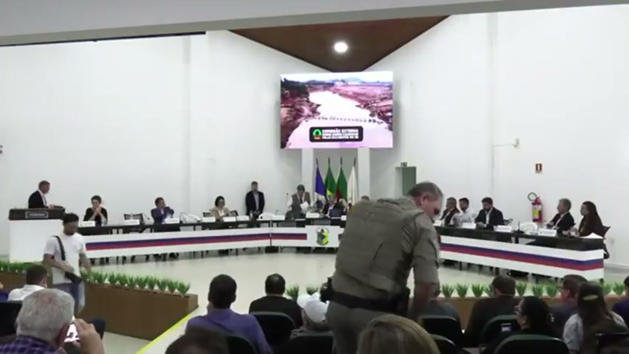Vídeo do evento em 2:39:27