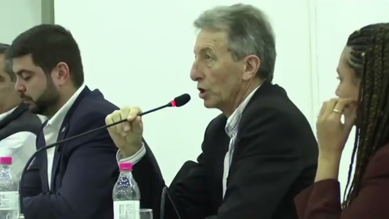 Vídeo do evento em 2:42:06