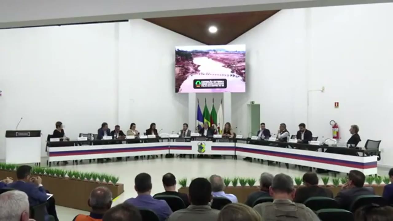 Vídeo do evento em 3:04:48