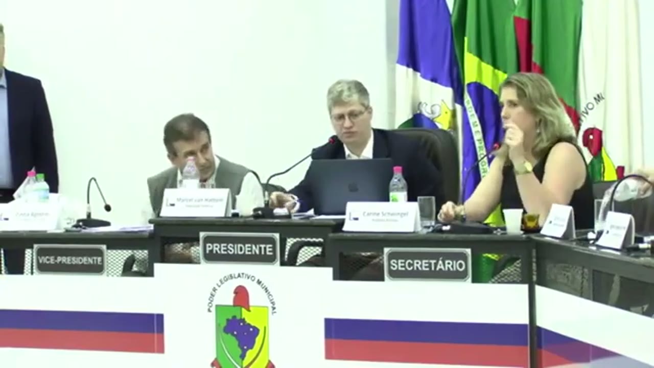 Vídeo do evento em 3:12:03