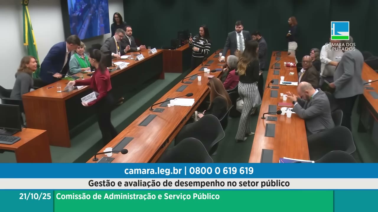 Vídeo do evento em 1:45:22