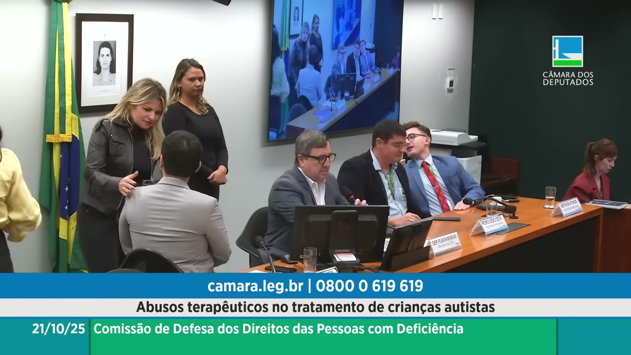 Vídeo do evento em 1:01:25